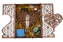 Load image into Gallery viewer, Enchanted Heartwood Embrace